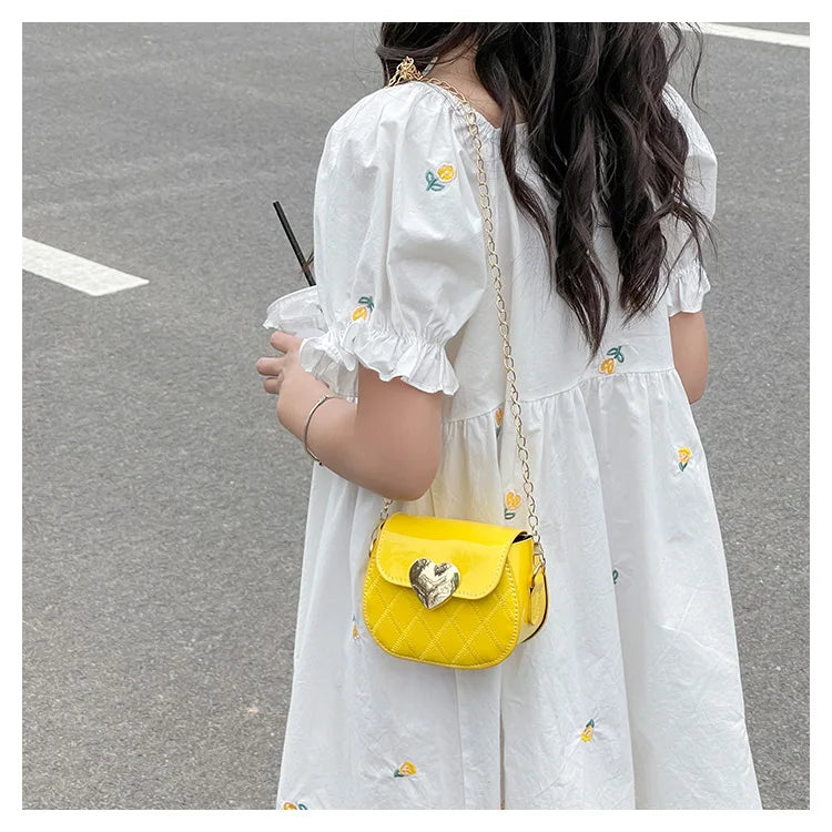 Children's Bags New Love Solid Color Dopamine Mini Cute Sweet Kawaii Shoulder Bags Fashionable Versatile Girl's Crossbody Bags