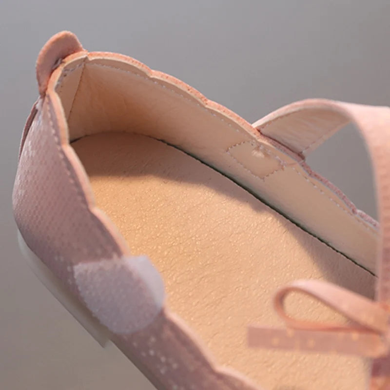 Children Girls Shoes Non-Slip Soft Bottom Spring Summer Kids British Style Fashion Bowknot Design Elegant Leather Shoes