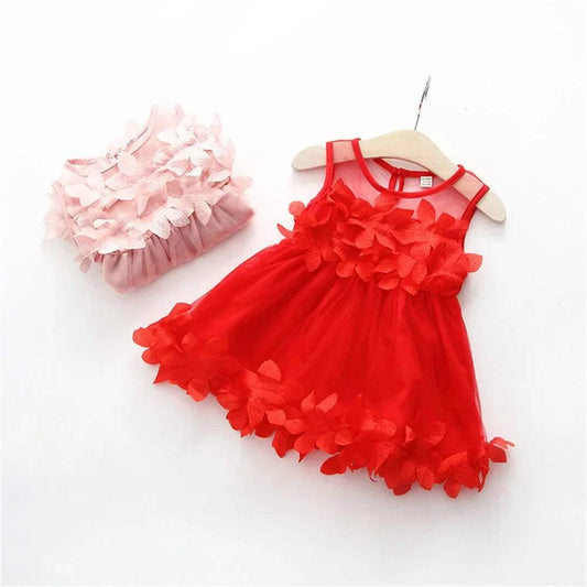 Girls' summer sleeveless dress in red with 3D petal mesh ponchy skirt and floral appliques, knee-length and cute style.