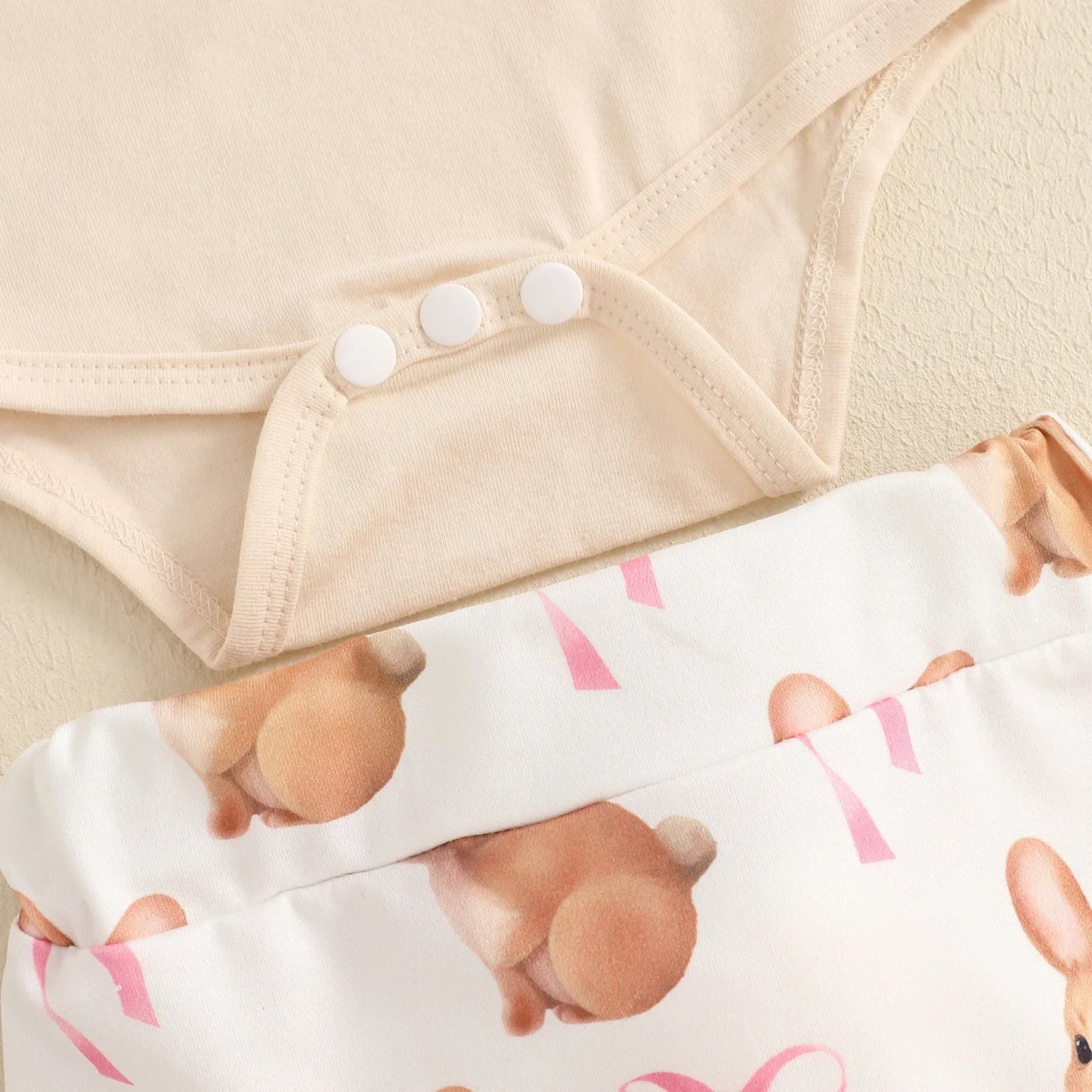 New Easter Set for Infants and Young Children, Featuring Letter Printed Short Sleeves Hoodies Shorts Fur Balls 3 Piece Headband